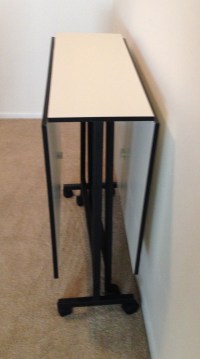 Turning workspace in presentable decor