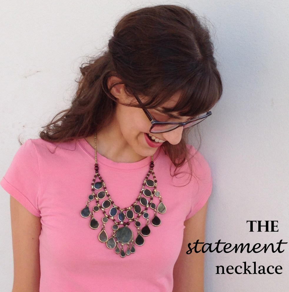 The Statement Necklace, www.erinsnotions.com